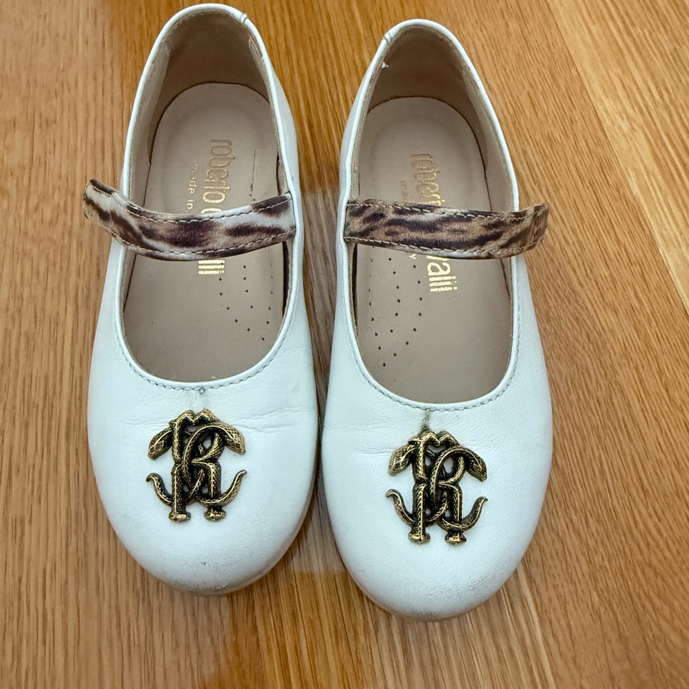 Roberto Cavalli white dress shoes - Girls size 25/8.5